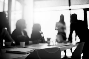 features-meeting-silhouette-dark@2x
